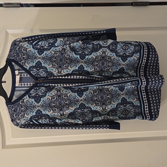 Belle by Kim Gravel Tops - ⛱️Belle Kim Gravel Aqua Print Zip Front 3/4 Sleeve Top Size XL